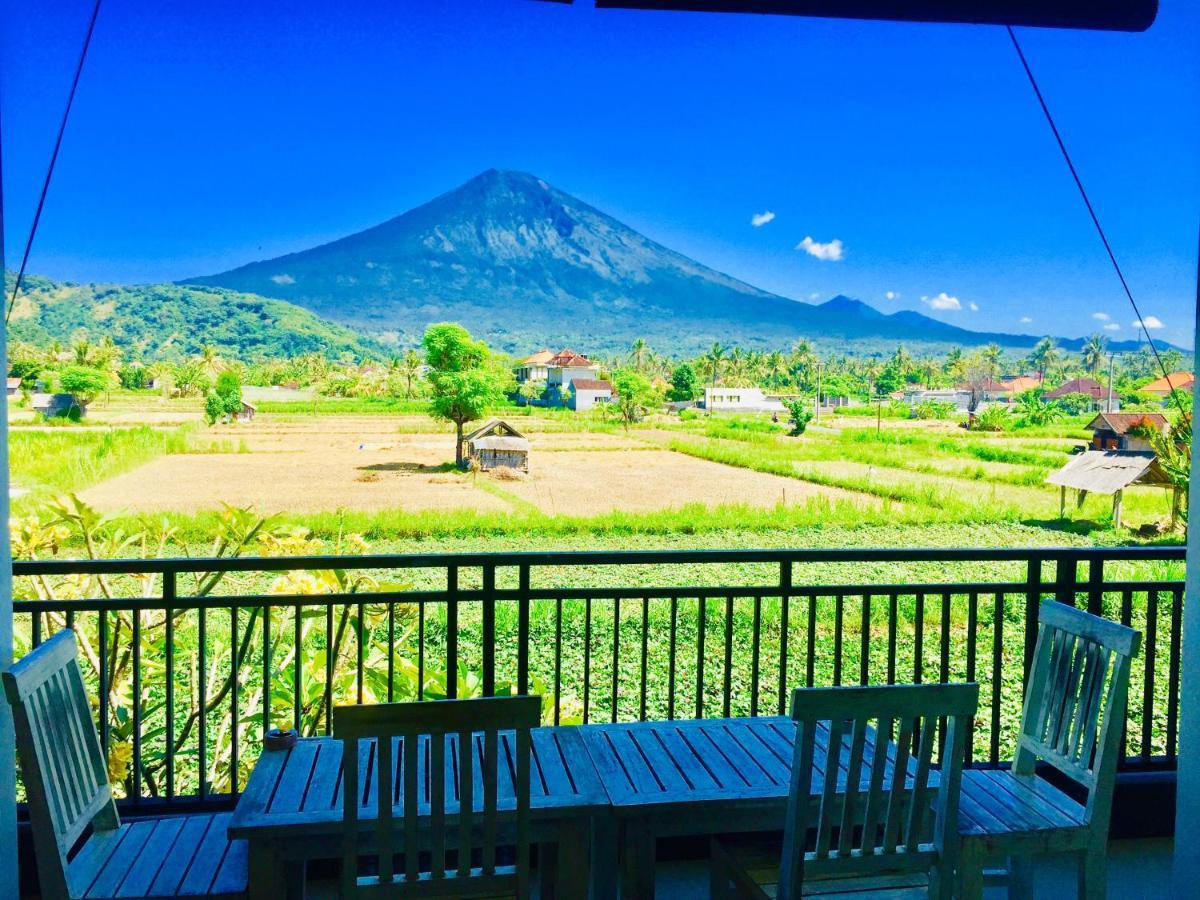 D'Uma Amed Homestay Esterno foto