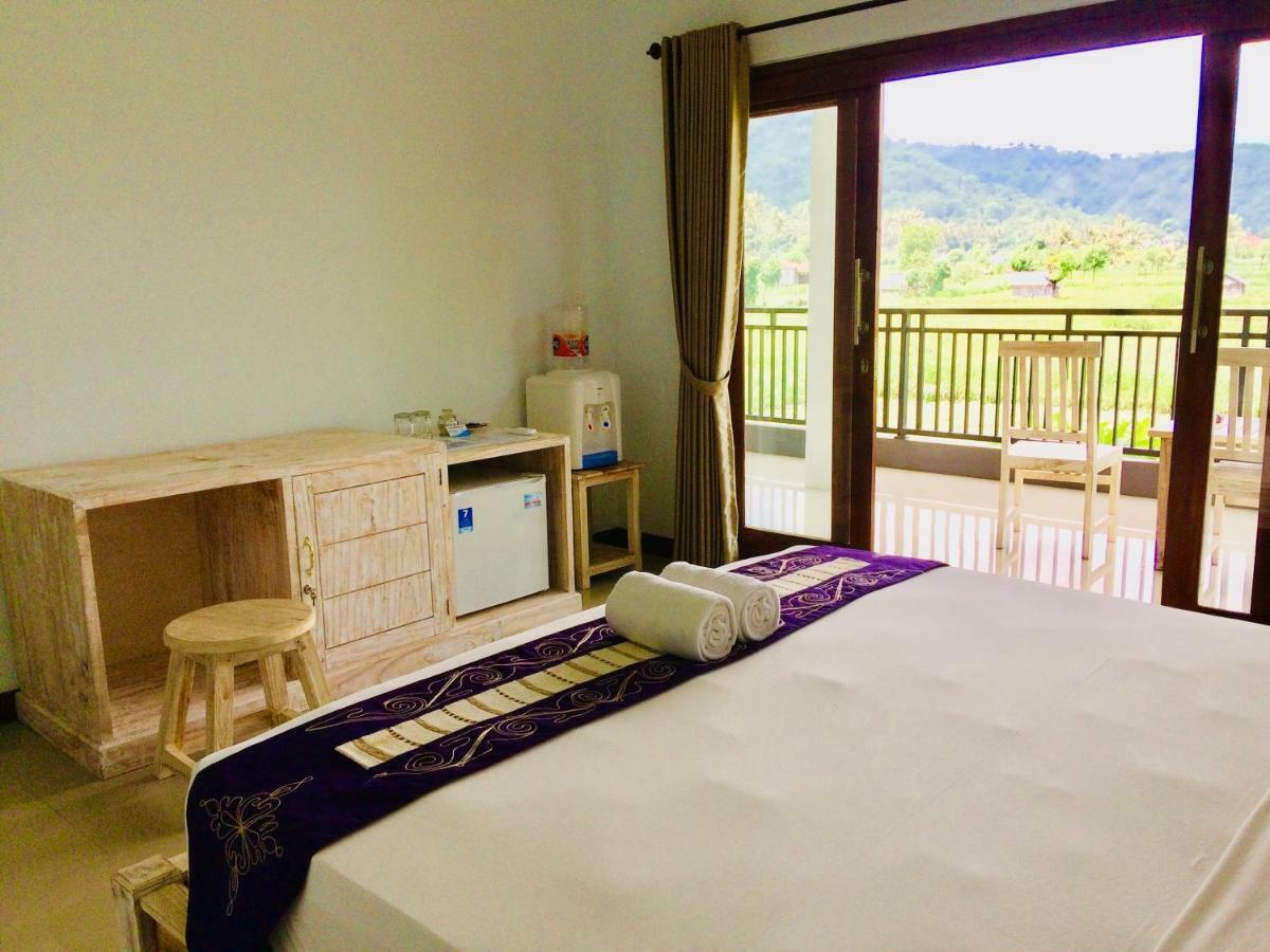D'Uma Amed Homestay Esterno foto