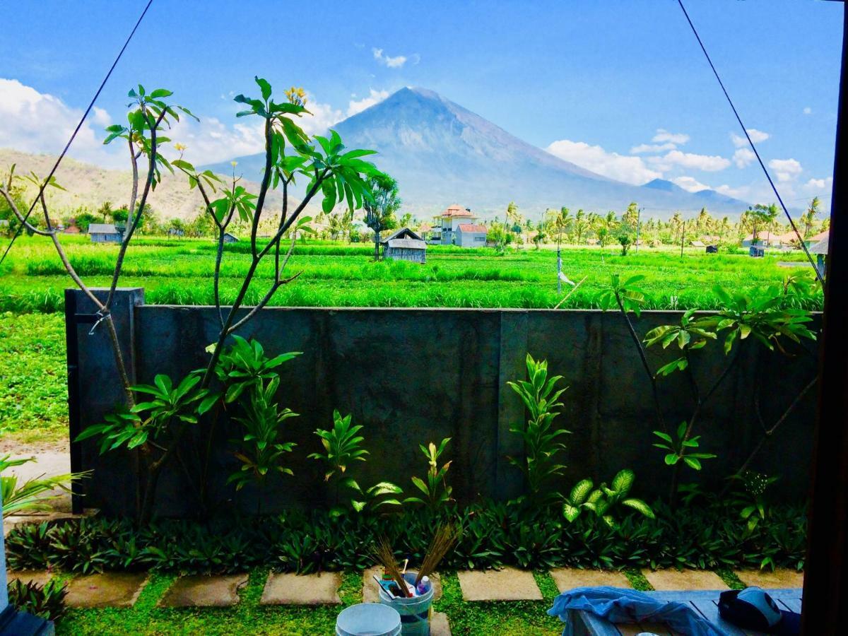 D'Uma Amed Homestay Esterno foto
